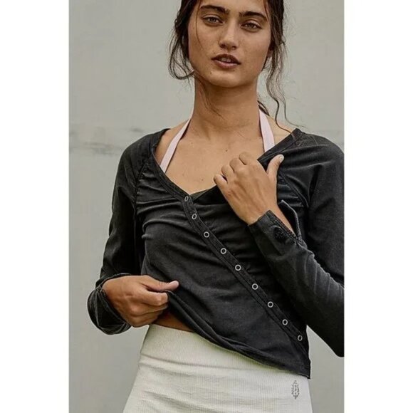 Free People Tops - Free People FP Movement Brit Layer Cropped Top Black Long Sleeve Solid S 269512